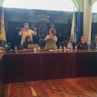 El popular Francisco Calo asume el bastón de mando del ayuntamiento de Outres tras prosperar la moción de censura contra Manuel Gonzalez.