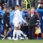 Kylian Mbappé, tras ver la tarjeta roja en Mendizorroza