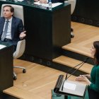 Archivo - La jefa de la oposición del Ayuntamiento de Madrid y portavoz del grupo municipal de Más Madrid, Rita Maestre, y el alcalde de Madrid, José Luis Martínez Almeida.