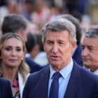 El presidente del PP, Alberto Núñez Feijóo, asiste a la decimocuarta corrida de abono de la Maestranza de Sevilla. A 09 de mayo de 2025, en Sevilla (Andalucía, España).