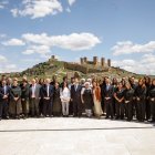 Foto de familia de la inauguración del Parador de Molina de Aragón (Guadalajara).