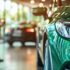 Archivo - Comprar un coche.