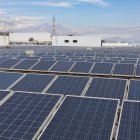 Placas solares en una planta de Seat.