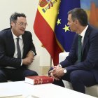 El fiscal general del Estado, Álvaro García Ortiz, con Pedro Sánchez