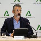 El consejero de Agricultura, Pesca, Agua y Desarrollo Rural, Ramón Fernández-Pacheco .