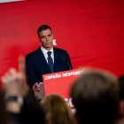 El presidente del Gobierno y Secretario General del PSOE, Pedro Sánchez, durante la rueda de prensa en Ferraz tras la dimisión de Santos Cerdán.