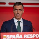 El secretario general del PSOE y presidente del Gobierno, Pedro Sánchez, durante una rueda de prensa, en la sede del PSOE de la calle Ferraz, a 16 de junio de 2025, en Madrid (España). 