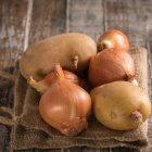 Frutas y verduras que no debes almacenar juntas