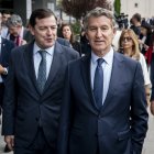 El presidente del PP, Alberto Núñez Feijóo y el presidente de la Junta de Castilla y León, Alfonso Fernández Mañueco