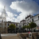 Árbol de Navidad en la Plaza del Carmen de Estepa (Sevilla)

JOAQUÍN CORCHERO/EUROPA PRESS
06/11/2025