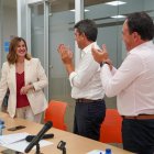 María José Catalá, Carlos Mazón y Juanfran Pérez Llorca

REMITIDA / HANDOUT por PPCV
Fotografía remitida a medios de comunicación exclusivamente para ilustrar la noticia a la que hace referencia la imagen, y citando la procedencia de la imagen en la firma
03/8/2023