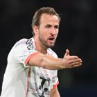 PARIS, FRANCE - NOVEMBER 04: Harry Kane of FC Bayern Munich gestures during the UEFA Champions League 2025/26 League Phase MD4 match between Paris Saint-Germain and FC Bayern München at Parc des Princes on November 04, 2025 in Paris, France. (Photo by Stuart Franklin/Getty Images)