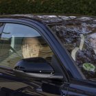 El Rey Juan Carlos I, abandonando El Pardo el pasado 22 de noviembre.