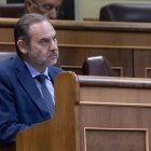 (Foto de ARCHIVO)
El diputado del Grupo Mixto José Luis Ábalos, durante una sesión plenaria en el Congreso de los Diputados, a 11 de noviembre de 2025, en Madrid (España). El pleno acoge hoy el debate de totalidad de la reforma del Estatuto de Autonomía de Castilla-La Mancha, la toma en consideración de una proposición de ley sobre medidas fiscales contra la especulación inmobiliaria; y el debate y votación de proposiciones no de ley y mociones.

Alberto Ortega / Europa Press
11 NOVIEMBRE 2025;PLENO;CONGRESO;DIPUTADOS;
11/11/2025