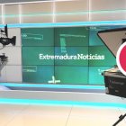 Plató de informativos de Canal Extremadura

Plató de informativos de Canal Extremadura