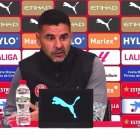 Míchel en rueda de prensa