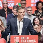 Pedro Sánchez, en un mitin de la campaña extremeña