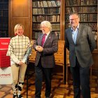 La vicepresidenta de Foment del Treball, Virginia Guida; el presidente, Josep Sánchez Llibre, y el presidente de la Cámara de Contratistas, Lluís Moreno.
EUROPA PRESS
23/12/2025