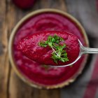 La remolacha es el ingrediente estrella de esta cena antiinflamatoria recomendada a partir de los 50 por la nutricionista Sandra Moñino Costa