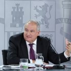 Archivo - El ministro de Industria y Turismo, Jordi Hereu, durante una rueda de prensa posterior a la reunión del Consejo de Ministros, en el Palacio de la Moncloa, a 21 de octubre de 2025, en Madrid (España).