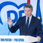 El presidente del PP, Alberto Núñez Feijóo, hace balance del año