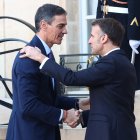 Pedro Sánchez junto a Emmanuel Macron, este 6 de enero en París