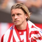 MADRID, SPAIN - SEPTEMBER 27: Conor Gallagher of Atletico de Madrid looks on prior to the LaLiga EA Sports match between Atletico de Madrid and Real Madrid CF at Riyadh Air Metropolitano on September 27, 2025 in Madrid, Spain. (Photo by Florencia Tan Jun/Getty Images)