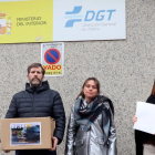 Entrega de firmas.