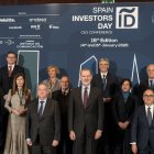 Foto de familia durante la inauguración de la XVI edición del Spain Investors Day (SID), en el Hotel Four Seasons, a 14 de enero de 2026, en Madrid (España). 
Diego Radamés / Europa Press
14/1/2026
