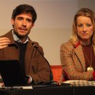 El concejal de Emergencias de Valencia, Juan Carlos Caballero, junto a la alcaldesa de Xirivella, Paqui Bartual.