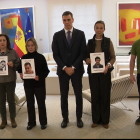 Sánchez, con familiares de los presos españoles en Venezuela
