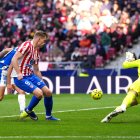 Sorloth le da el triunfo al Atleti