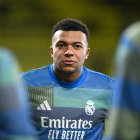 VILLARREAL, SPAIN - JANUARY 24: Kylian Mbappe of Real Madrid warms up prior to the LaLiga EA Sports match between Villarreal CF and Real Madrid CF at Estadio de la Ceramica on January 24, 2026 in Villarreal, Spain. (Photo by David Ramos/Getty Images)