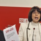 La ministra y líder del PSPV, Diana Morant, junto al síndic en Les Corts, José Muñoz