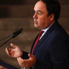 El 'president' de la Generalitat, Juanfran Pérez Llorca, comparece en el Palau de la Generalitat.