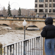 Zonas inundadas por las intensas lluvias de las últimas jornadas próximas en Granada capital por el desbordamiento del Río Genil.