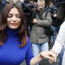 La actriz Elisa Mouliaá a la salida de los Juzgados de Plaza de Castilla, a 10 de febrero de 2026, en Madrid (España).

Antonio Gutiérrez / Europa Press
FAMOSOS;JUICIO;ERREJÓN
10/2/2026