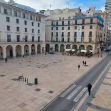 Plaza del Ayuntamiento de Alicante.