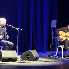 Un momento de la actuación de José Mercé en L'Auditori de La Nucía.