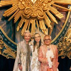 La actriz británica Emma Thompson junto a la diseñadora Antonia Sautter.
Foto-Maribel Martínez