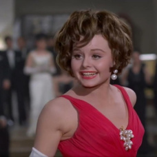 Rocío Dúrcal en 'Más bonita que ninguna' (1965).