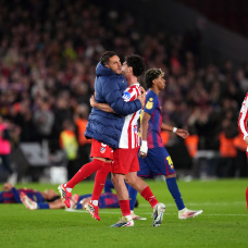 BARCELONA, SPAIN - MARCH 03: Koke, Johnny Cardoso and Antoine Griezmann of Atletico de Madrid celebrate victory following the Copa Del Rey Semi Final Second Leg match between FC Barcelona and Atlético de Madrid at Camp Nou on March 03, 2026 in Barcelona, Spain. (Photo by Alex Caparros/Getty Images)