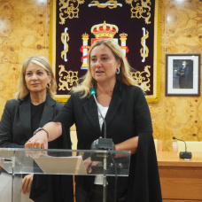 La alcaldesa de Torrelodones, Almudena Negro.
