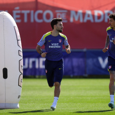 El Atlético de Madrid ultima entrenamientos antes de llegar a Londres