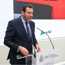 El ministro de Transportes y Movilidad Sostenible, Óscar Puente.