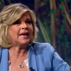 Terelu Campos en el plató de Supervivientes: Tierra de Nadie.