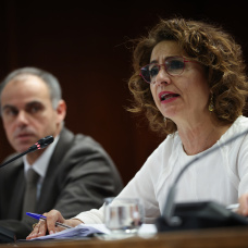 La vicepresidenta primera y ministra de Hacienda, María Jesús Montero