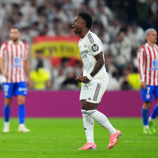 MADRID, SPAIN - MARCH 22: Vinicius Junior of Real Madrid celebrates scoring his team's first goal during the LaLiga EA Sports match between Real Madrid CF and Atletico de Madrid at Estadio Santiago Bernabeu on March 22, 2026 in Madrid, Spain. (Photo by Angel Martinez/Getty Images)