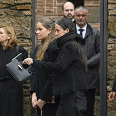 Victoria Federica e Irene Urdangarin en la catedral Ortodoxa de San Andrés y San Demetrio