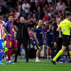 MADRID, SPAIN - APRIL 04: Diego Simeone, Head Coach of Atletico de Madrid, reacts during the LaLiga EA Sports match between Atletico de Madrid and FC Barcelona at Riyadh Air Metropolitano on April 04, 2026 in Madrid, Spain. (Photo by Aitor Alcalde/Getty Images)